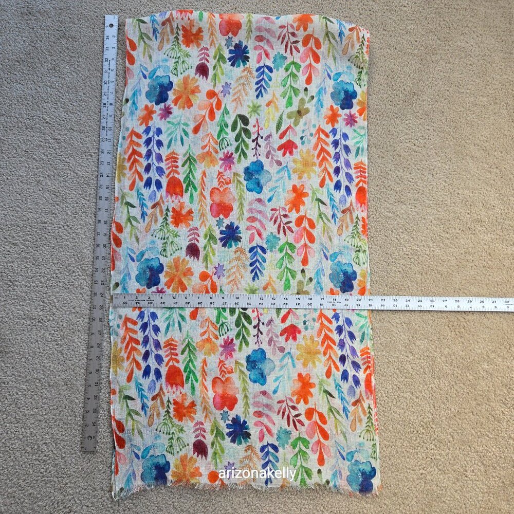 NWOT Linen Scarf Watercolor Flowers Colorful Art - Picture 9 of 10